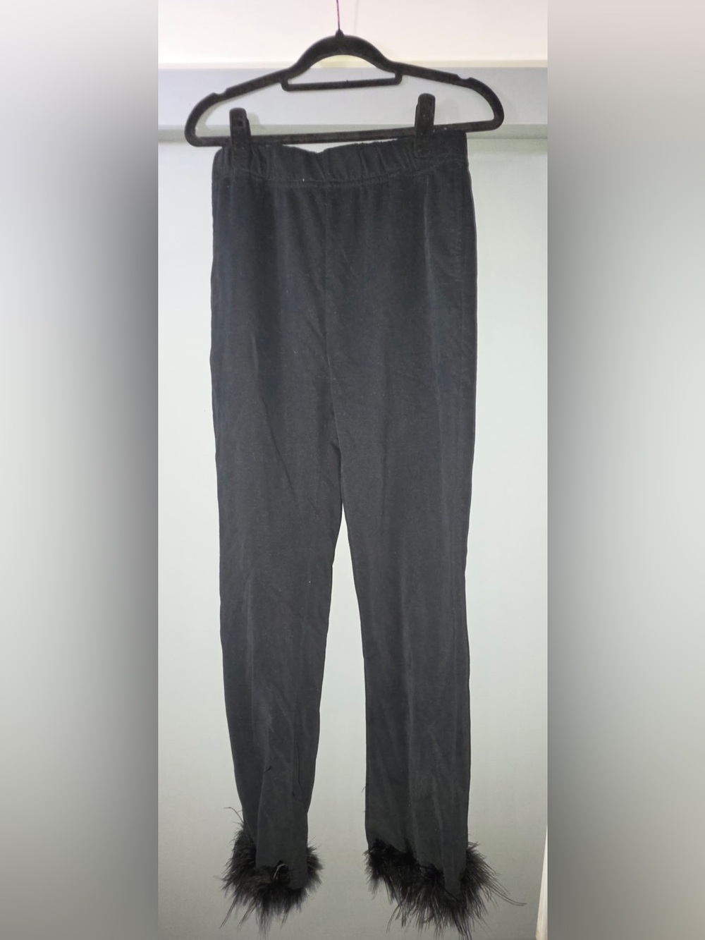 Women's Black Feather-Trim sweatsuit
